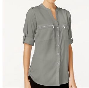 Calvin Klein Gray Roll Tab Long Sleeve Button Down Blouse  Zipper Pockets Size L